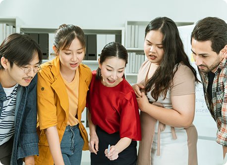 What is the job of an Immigration Consultant? Blgd3